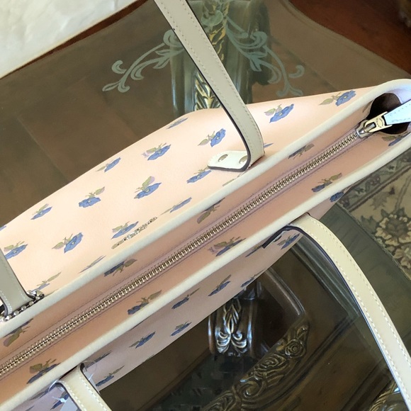 NWT Coach Floral Snow White Zip tote&wallet&pouch - Picture 3 of 8